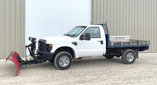 Image of Ford F-250 equipment image 1