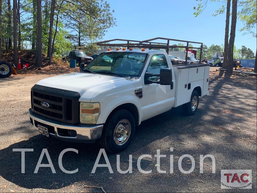 Image of Ford F-250 Primary image
