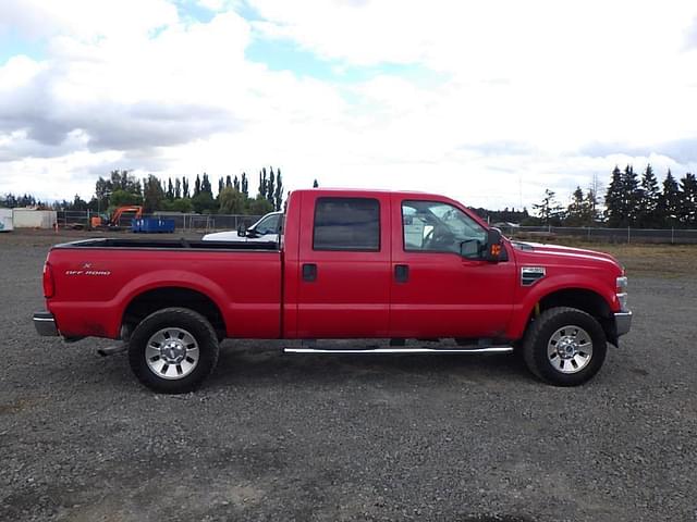 Image of Ford F-250 equipment image 2