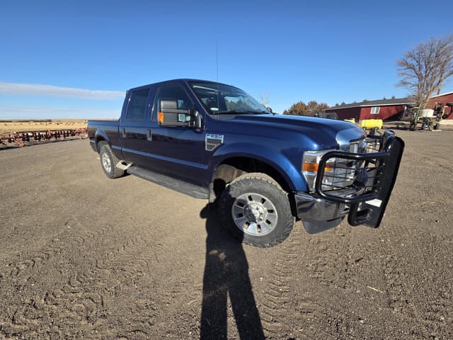 Image of Ford F-250 equipment image 2