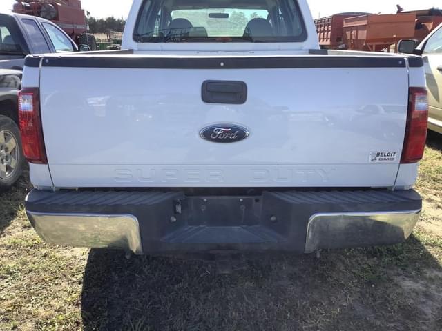 Image of Ford F-250 equipment image 4