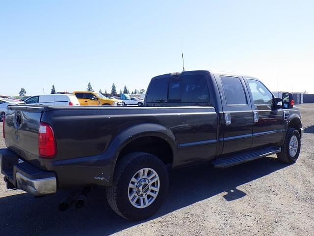 Image of Ford F-250 equipment image 3