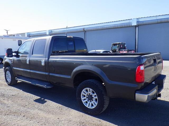 Image of Ford F-250 equipment image 4