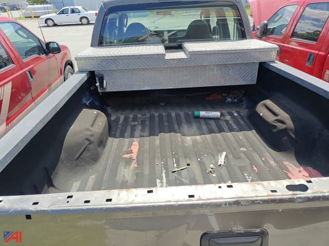 Image of Ford F-250 equipment image 3