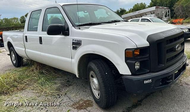 Image of Ford F-250 equipment image 2