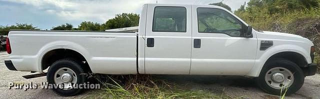 Image of Ford F-250 equipment image 3