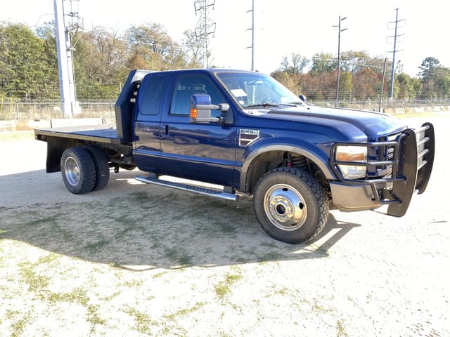 Image of Ford F-250 equipment image 3
