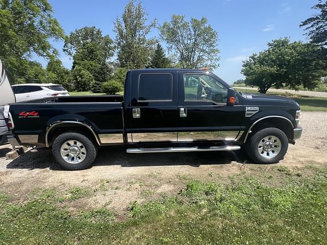 Image of Ford F-250 equipment image 1