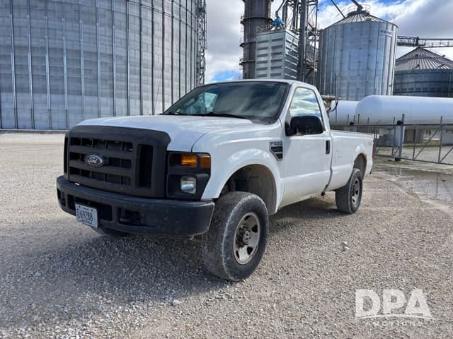 Image of Ford F-250 equipment image 1