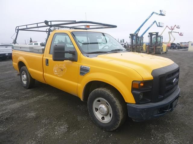 Image of Ford F-250 equipment image 1