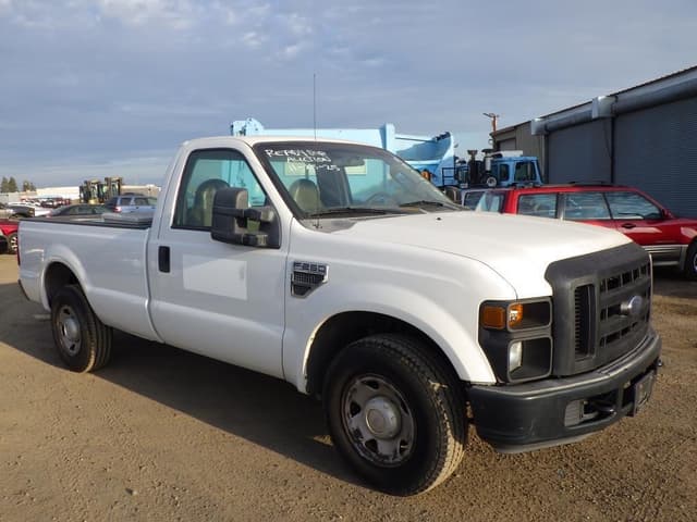 Image of Ford F-250 equipment image 1