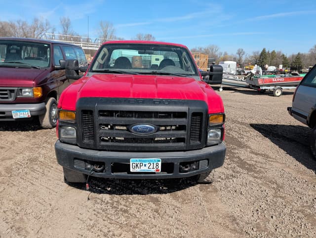 Image of Ford F-250 equipment image 1