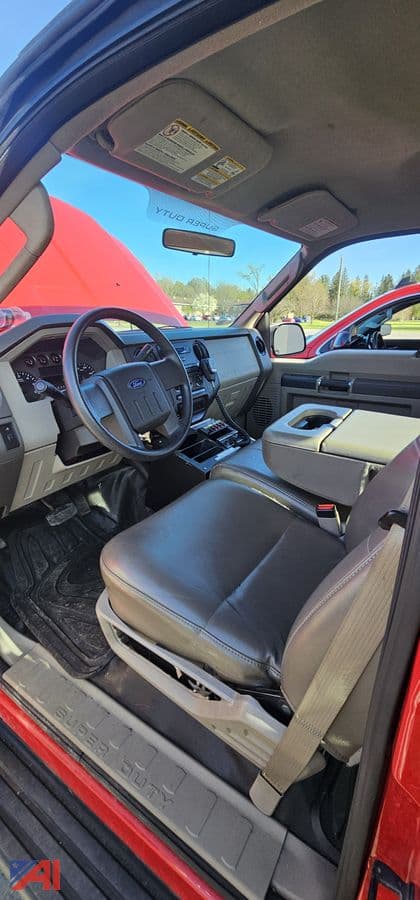 Image of Ford F-250 equipment image 4