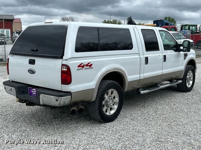 Image of Ford F-250 equipment image 4