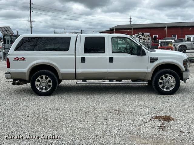 Image of Ford F-250 equipment image 3