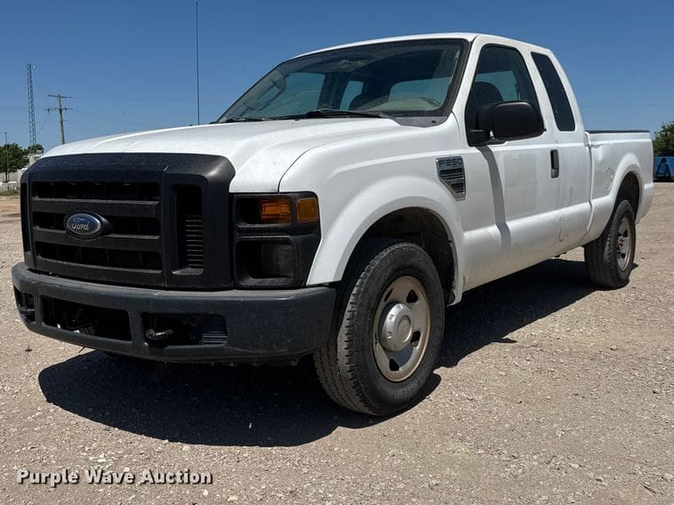 2008 Ford F-250 Equipment Image0