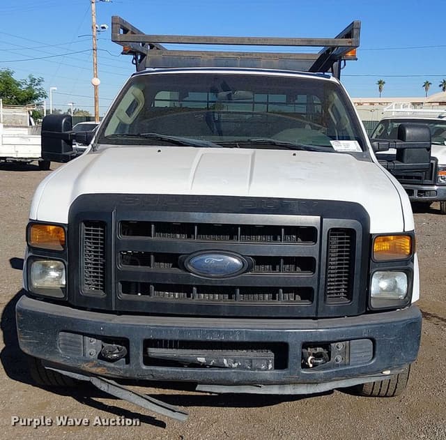 Image of Ford F-250 equipment image 1