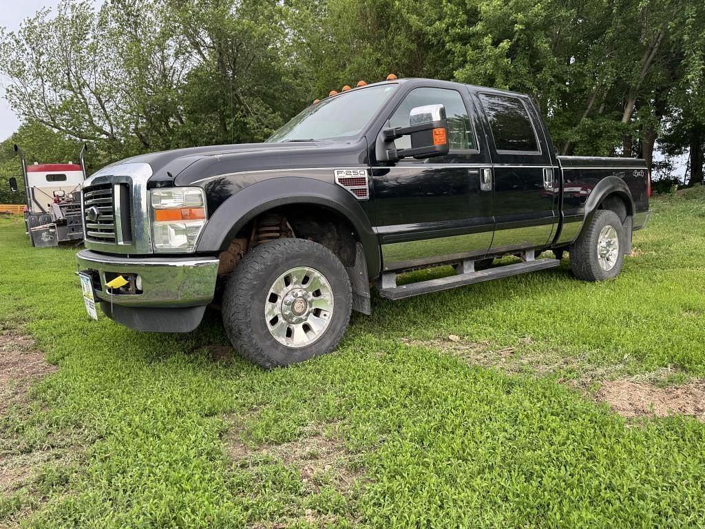 Image of Ford F-250 Primary image