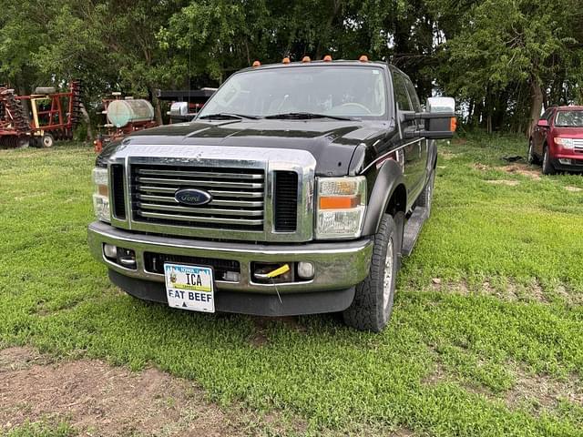 Image of Ford F-250 equipment image 1
