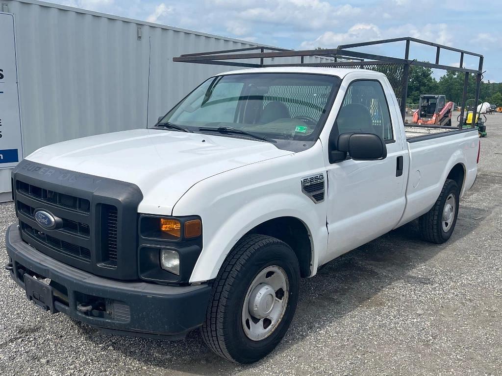 Image of Ford F-250 Primary image