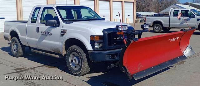 Image of Ford F-250 equipment image 2