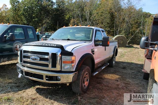 Image of Ford F-250 equipment image 1