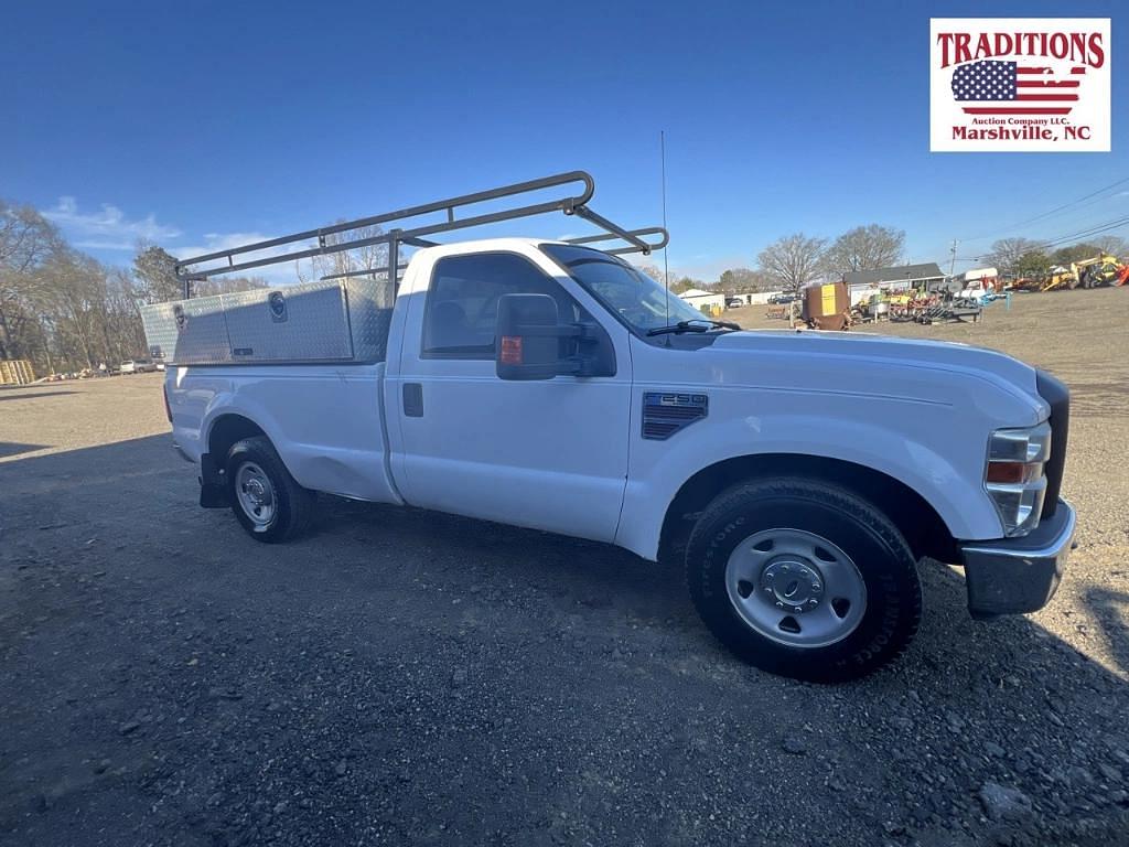 Image of Ford F-250 Primary image