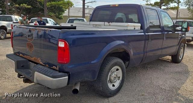 Image of Ford F-250 equipment image 4