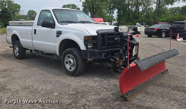 Image of Ford F-250 equipment image 2