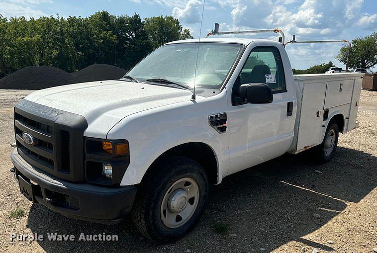 Image of Ford F-250 Primary image