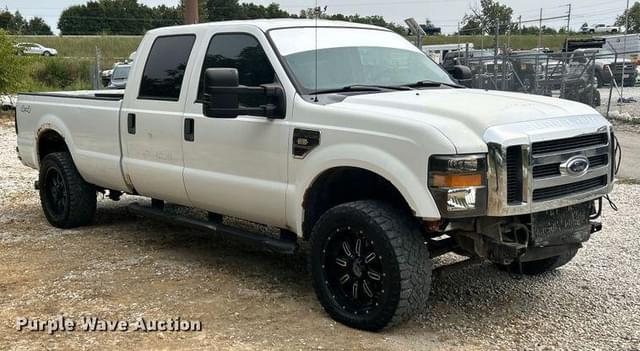 Image of Ford F-250 equipment image 2