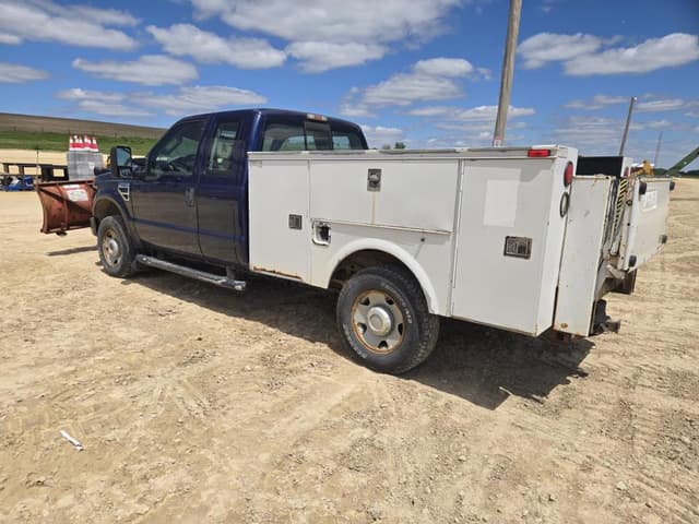 Image of Ford F-250 equipment image 4