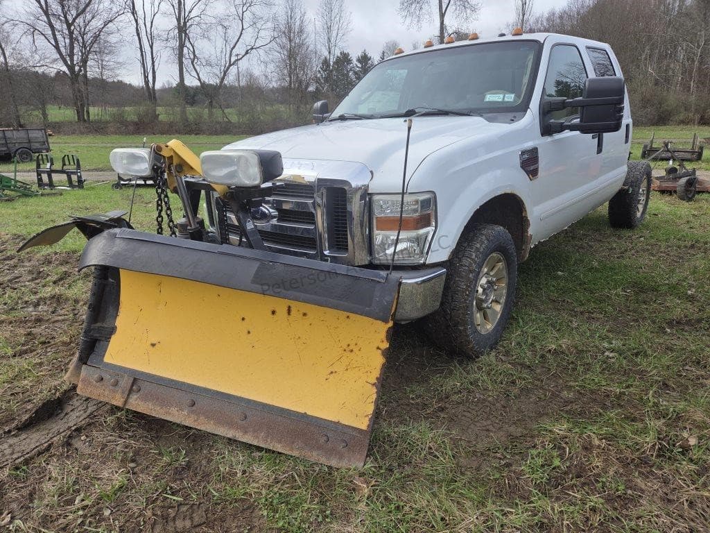 Image of Ford F-250 Primary image