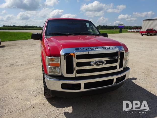 Image of Ford F-250 equipment image 3