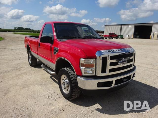 Image of Ford F-250 equipment image 1