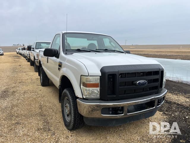 Image of Ford F-250 equipment image 3