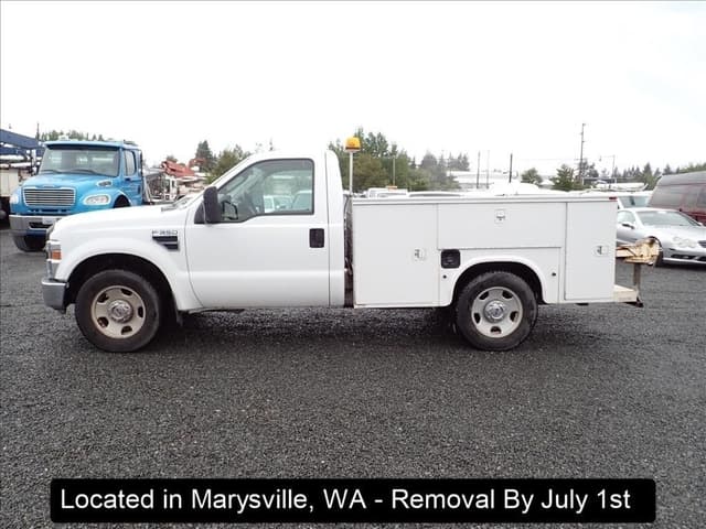 Image of Ford F-350 equipment image 3