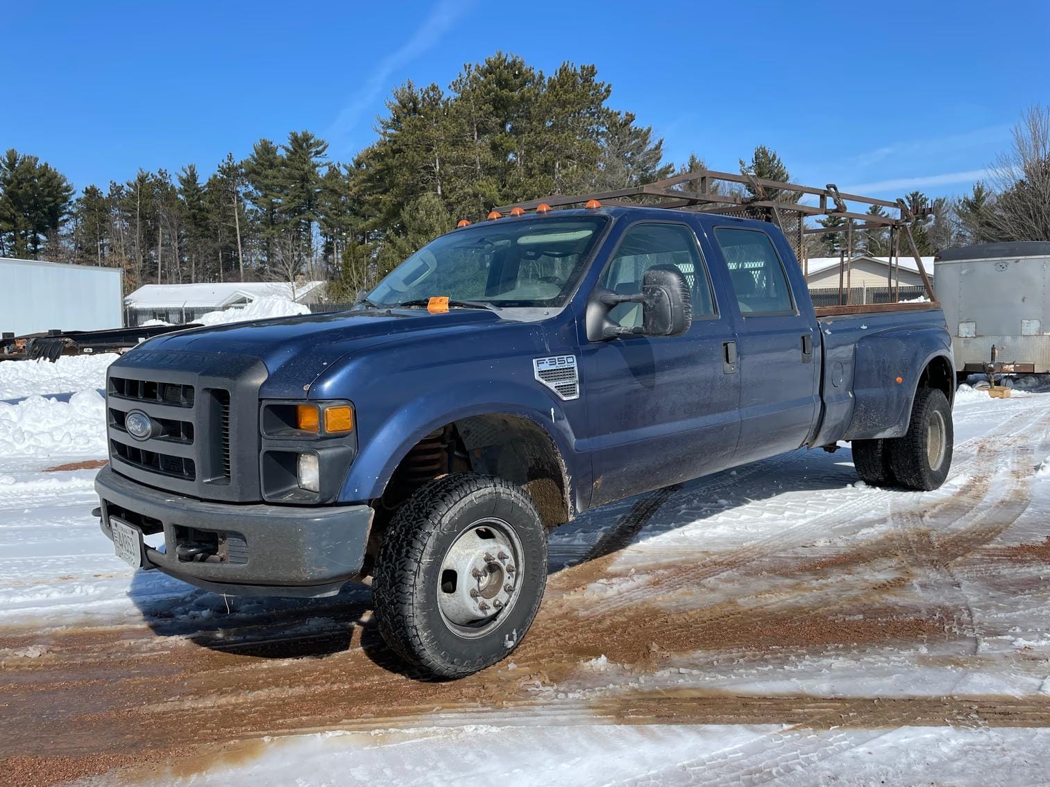 2008 Ford F-350 Equipment Image0