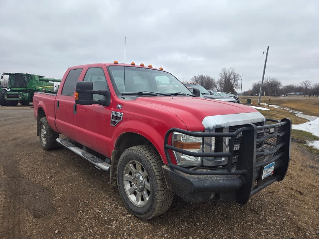 Image of Ford F-350 Primary image