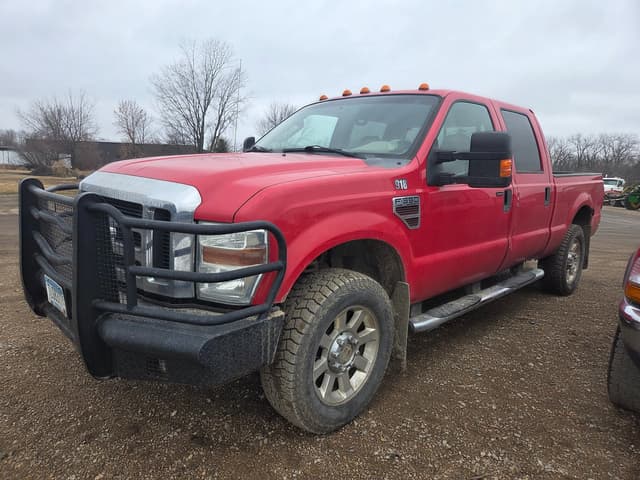 Image of Ford F-350 equipment image 2