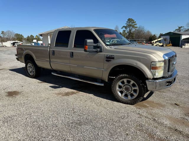 Image of Ford F-350 equipment image 3