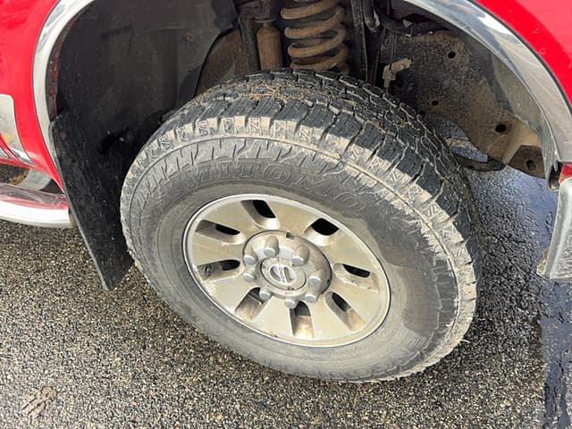 Image of Ford F-350 equipment image 3