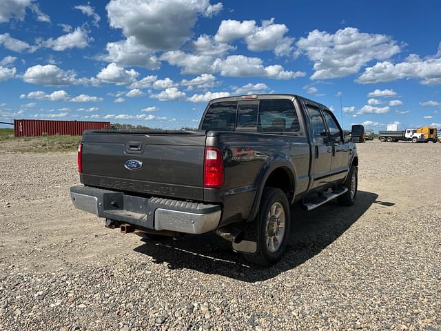 Image of Ford F-350 equipment image 4