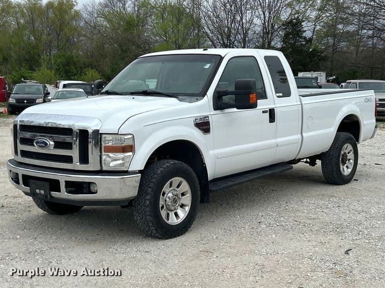 Image of Ford F-350 Primary image