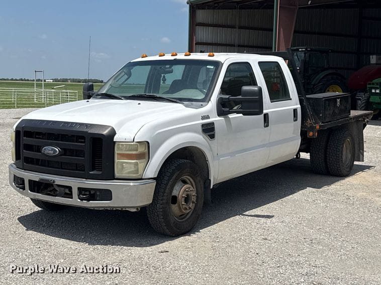 2008 Ford F-350 Equipment Image0