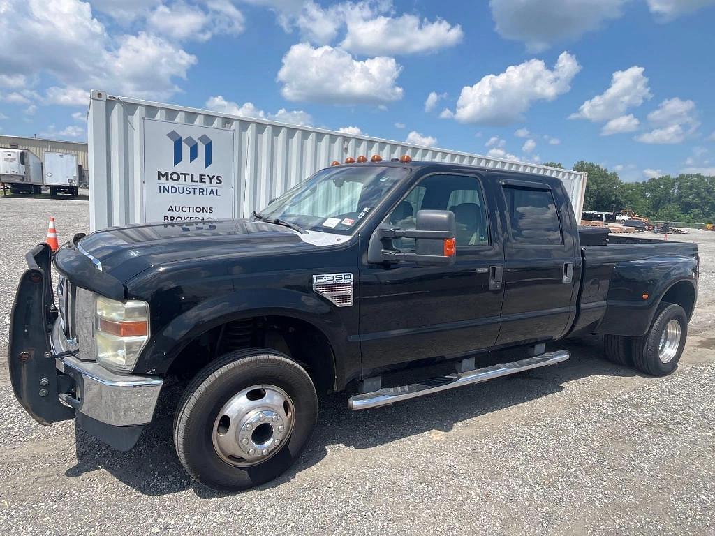 Image of Ford F-350 Primary image
