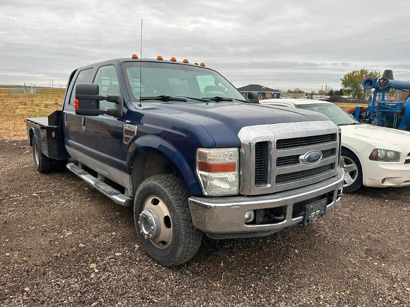 Image of Ford F-350 Primary image