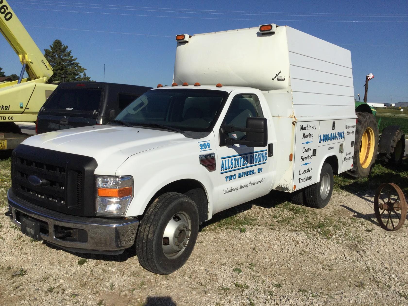 2008 Ford F-350 Equipment Image0