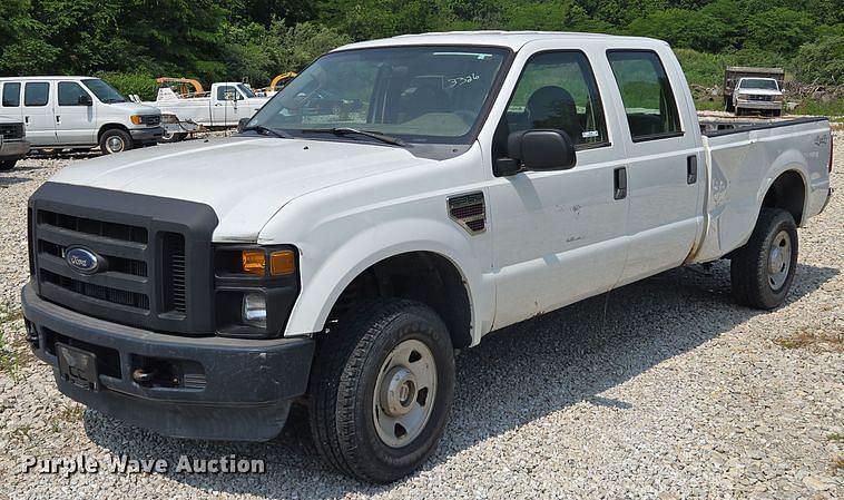 Image of Ford F-350 Primary image
