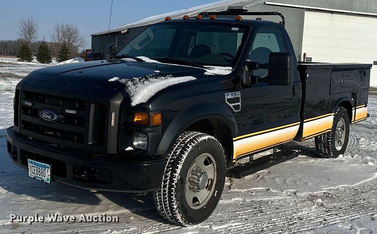 Image of Ford F-350 Primary image